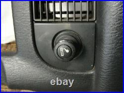 02-05 Dodge Ram 1500 Radio Temperature Climate Control Dash Trim Bezel 55056322