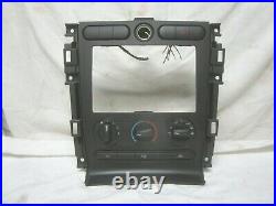 05-09 Ford Mustang Radio Stereo Climate Control Temp Dash Trim Bezel 8r3319980aa